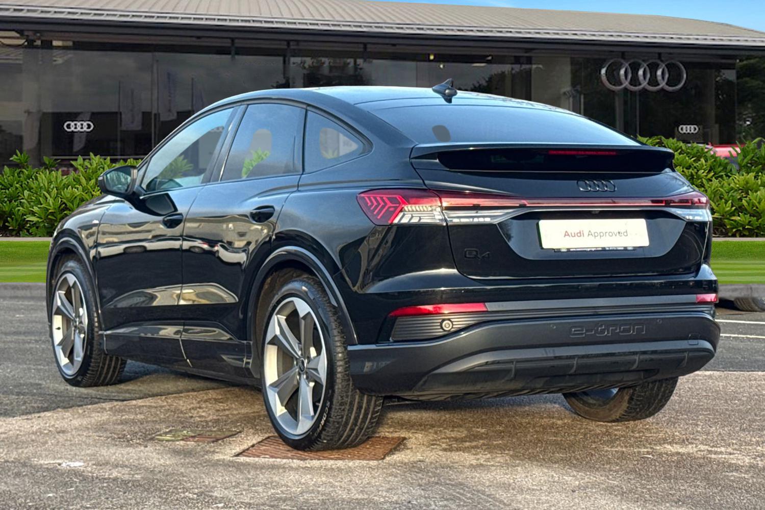 Used Audi Q4 e-tron 2025 for sale - 76711899: Photo 2