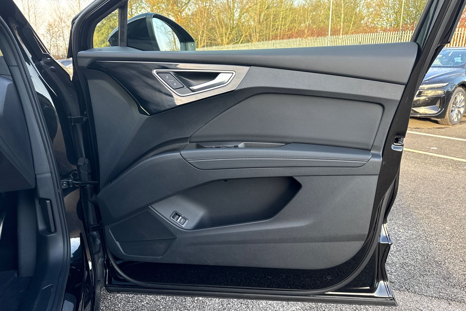 Used Audi Q4 e-tron 2025 for sale - 76711899: Photo 45