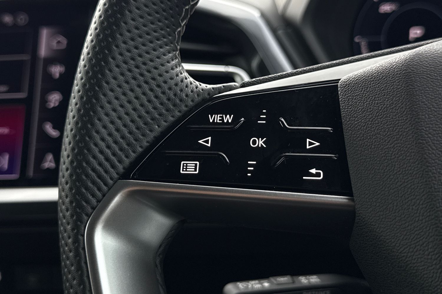 Used Audi Q4 e-tron 2025 for sale - 77787510: Photo 36