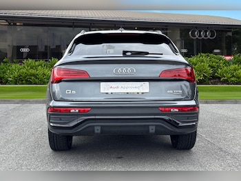 Used Audi Q5 2023 for sale - 75632165: Photo