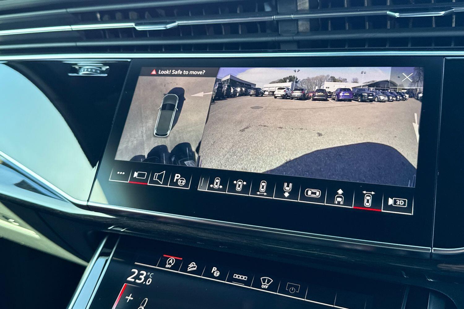 Used Audi SQ7 2026 for sale - 77935745: Photo 32