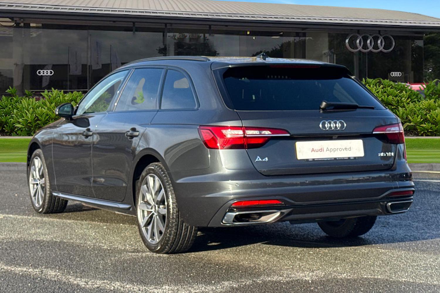 Used Audi A4 2023 for sale - 76789631: Photo 2