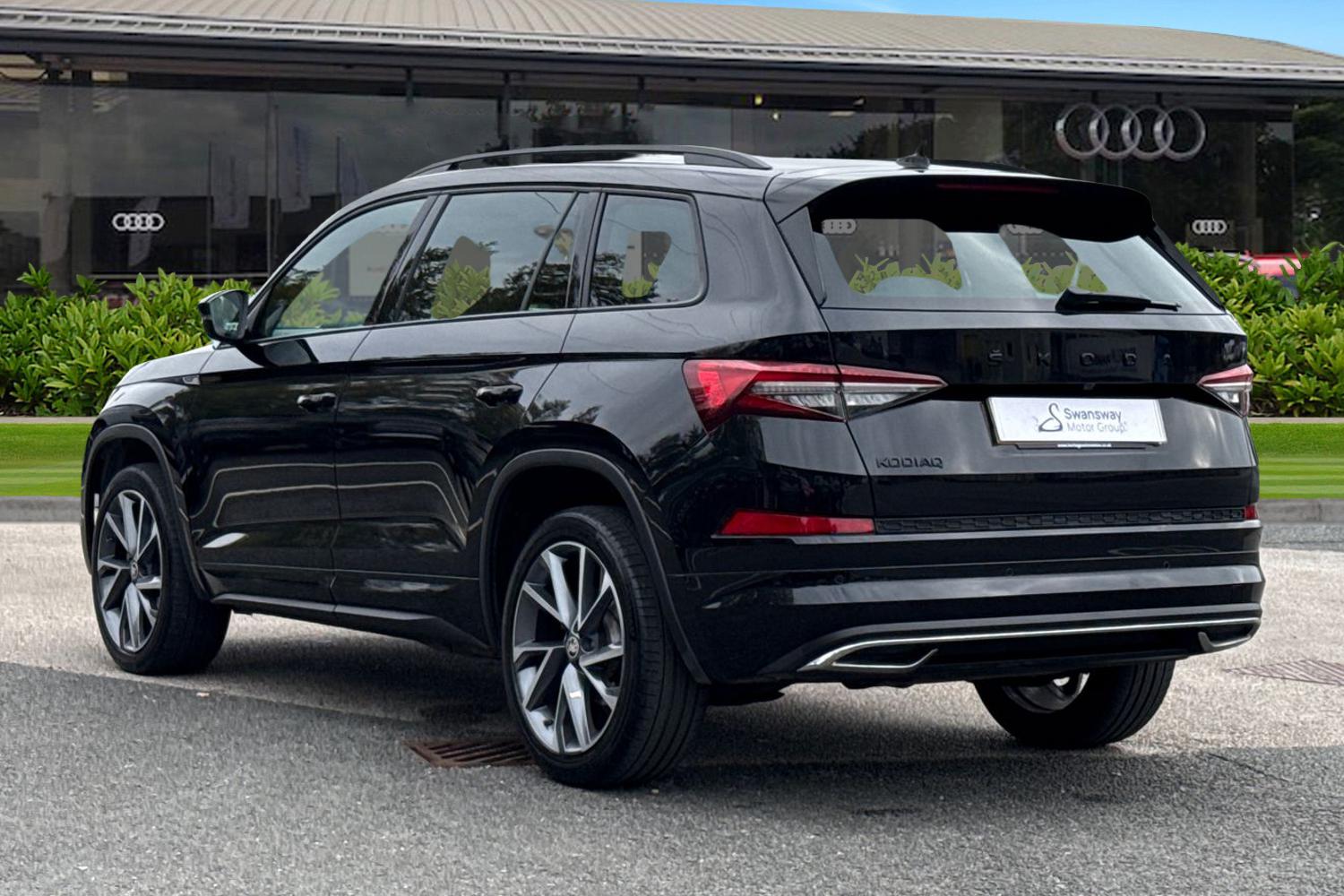 Used Skoda Kodiaq 2024 for sale - 76311019: Photo 2