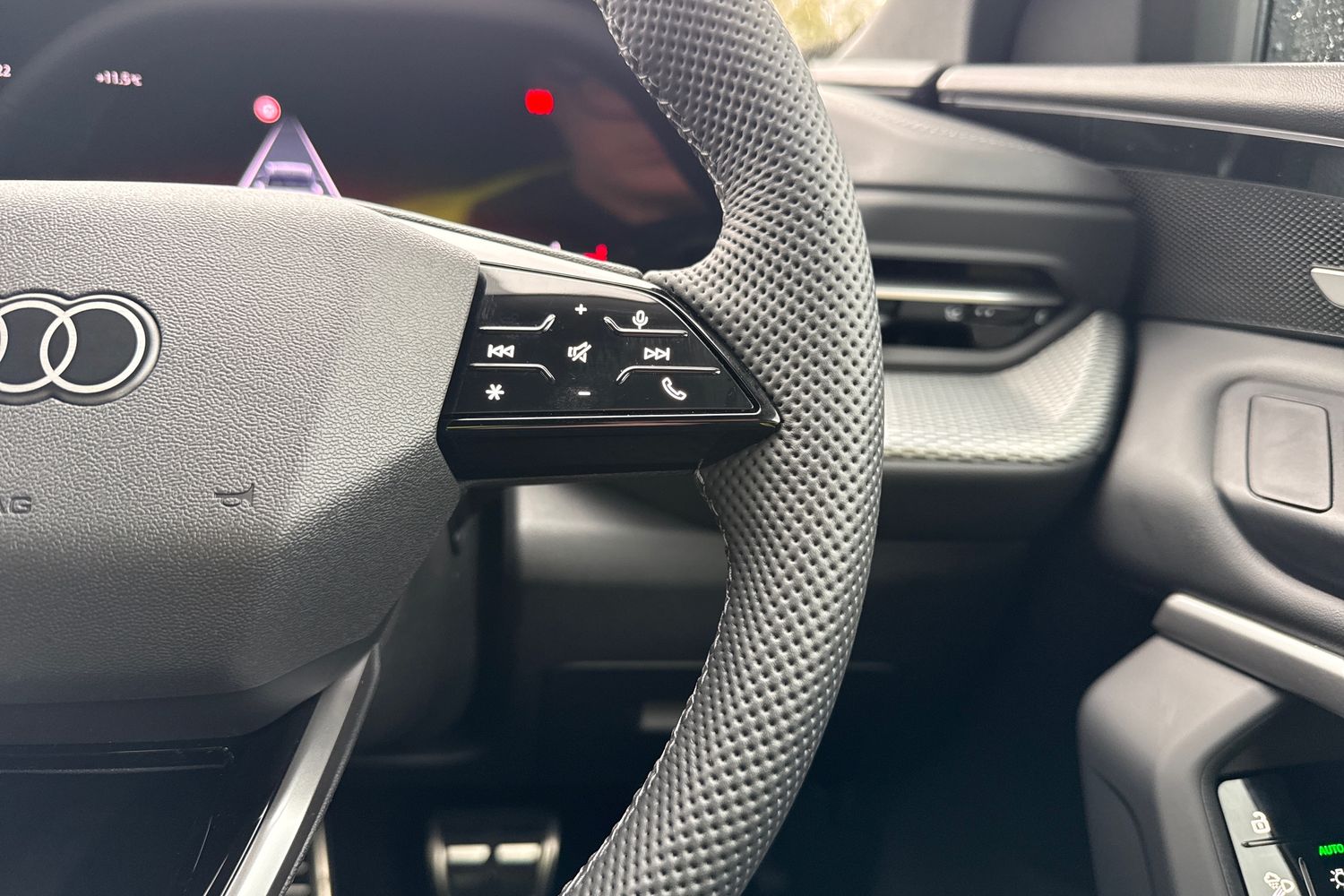 Used Audi Q5 2025 for sale - 76346600: Photo 32