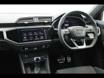 Used Audi Q3 2024 for sale - 74891446: Photo