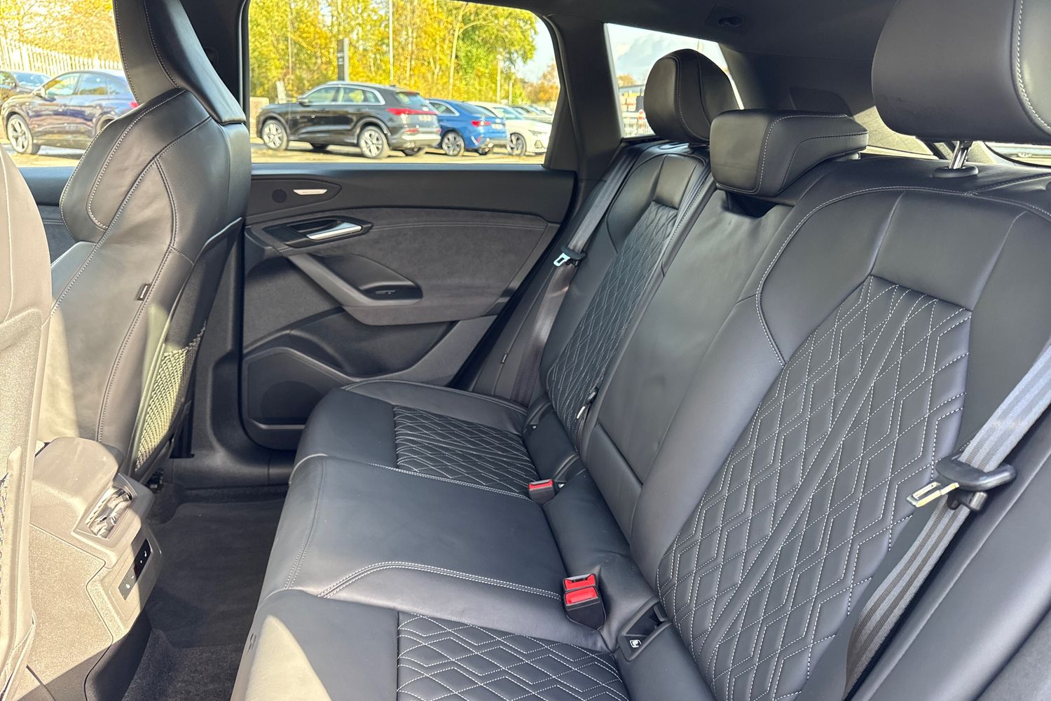 Used Audi Q6 e-tron 2024 for sale - 76411689: Photo 19