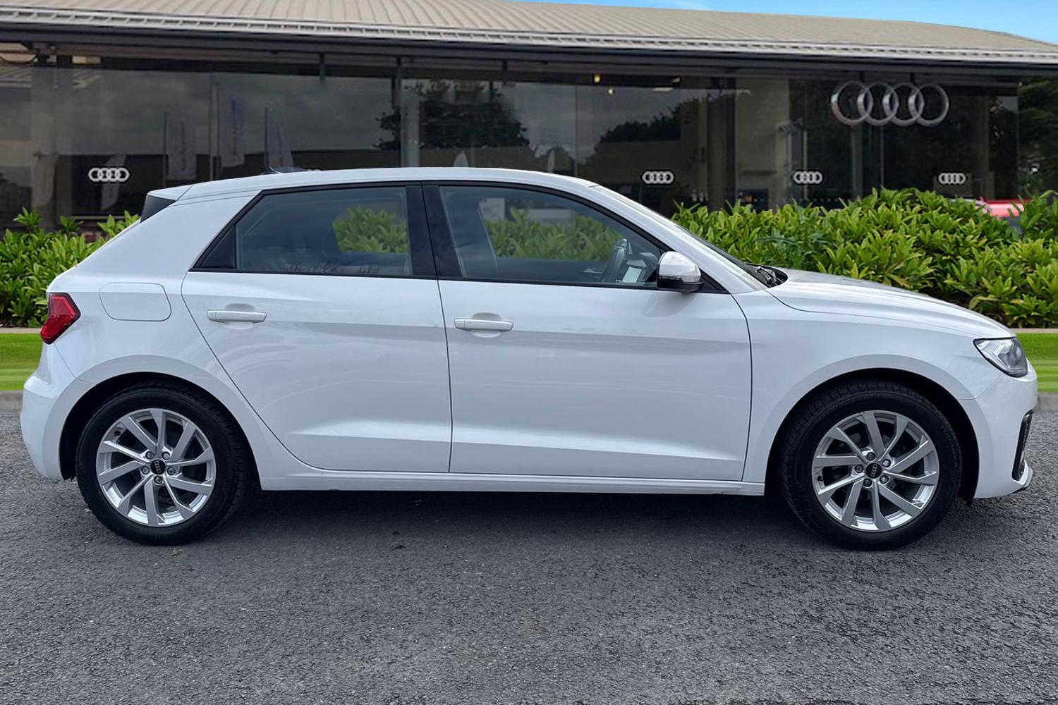 Used Audi A1 2023 for sale - 77361871: Photo 3