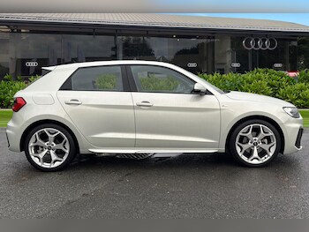 Used Audi A1 2023 for sale - 76469313: Photo