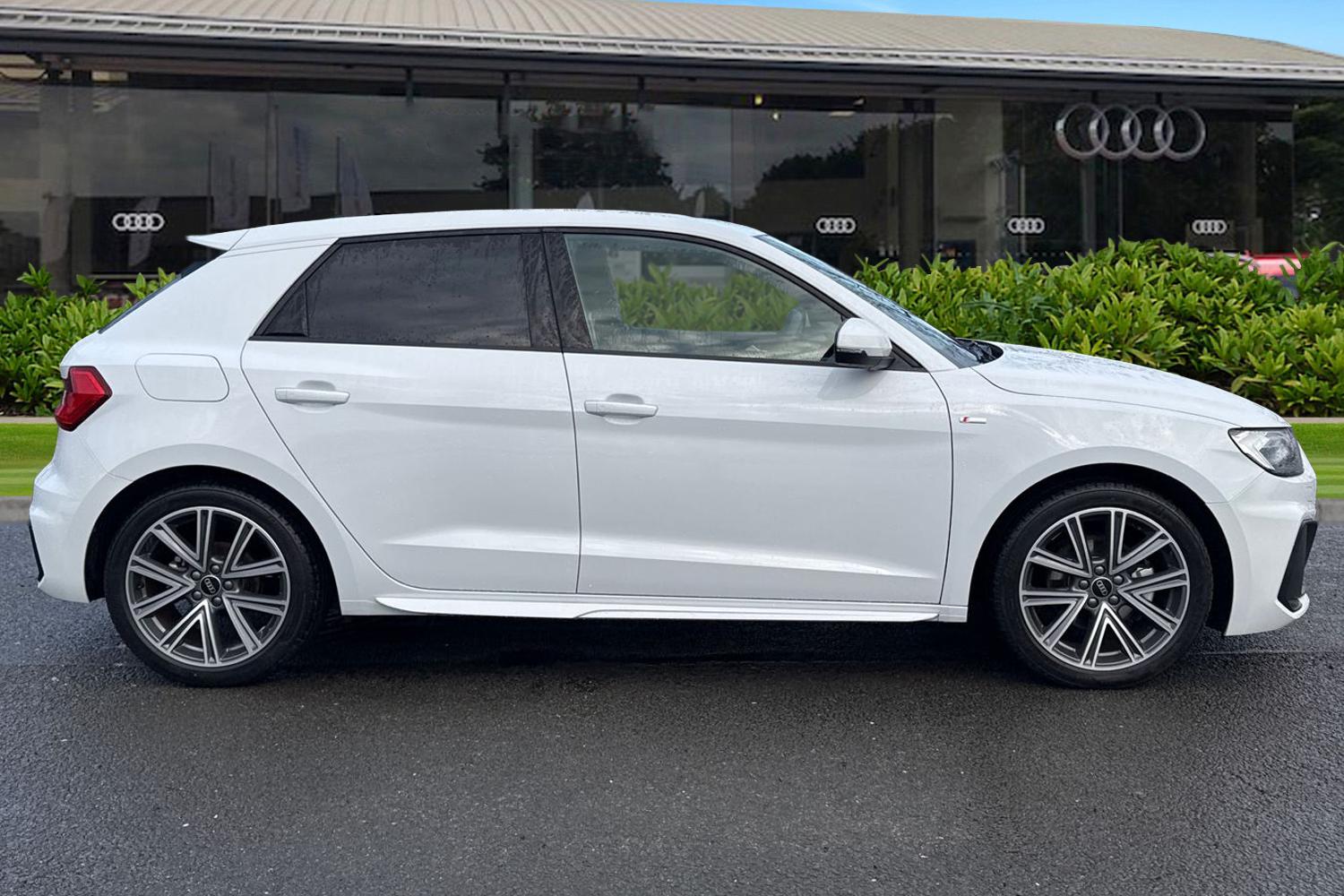 Used Audi A1 2025 for sale - 77275377: Photo 3