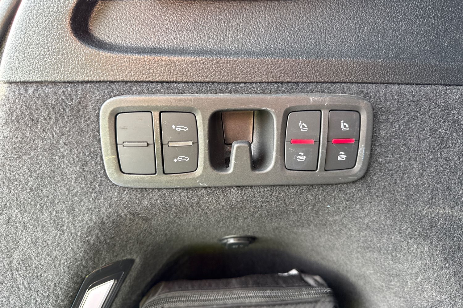 Used Audi Q7 2023 for sale - 77973481: Photo 41