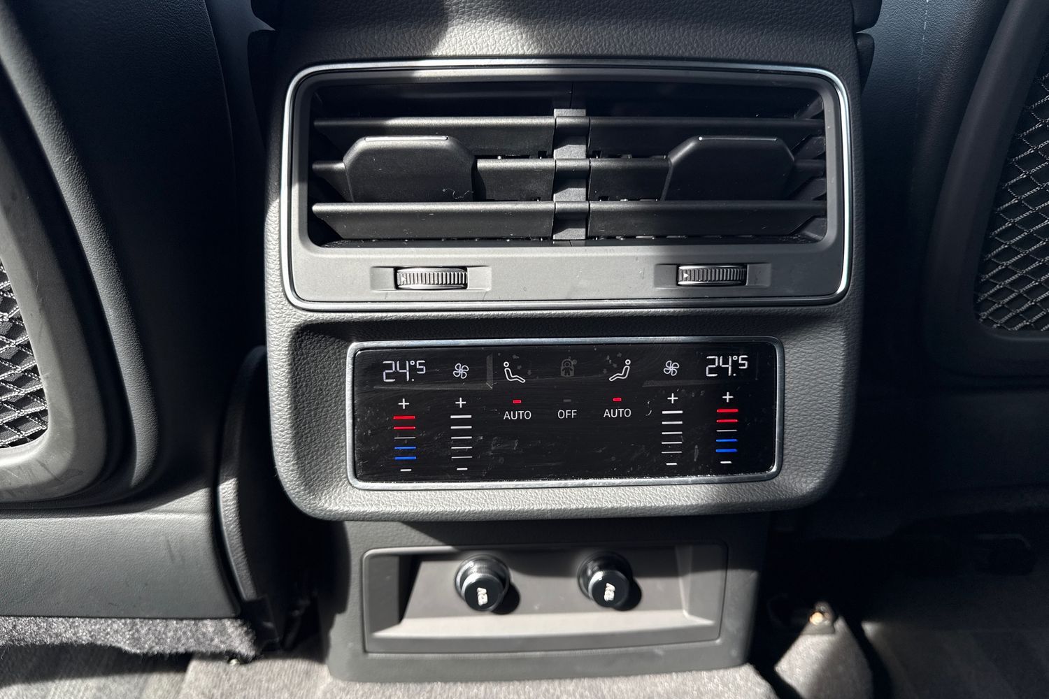 Used Audi Q7 2023 for sale - 77973481: Photo 44