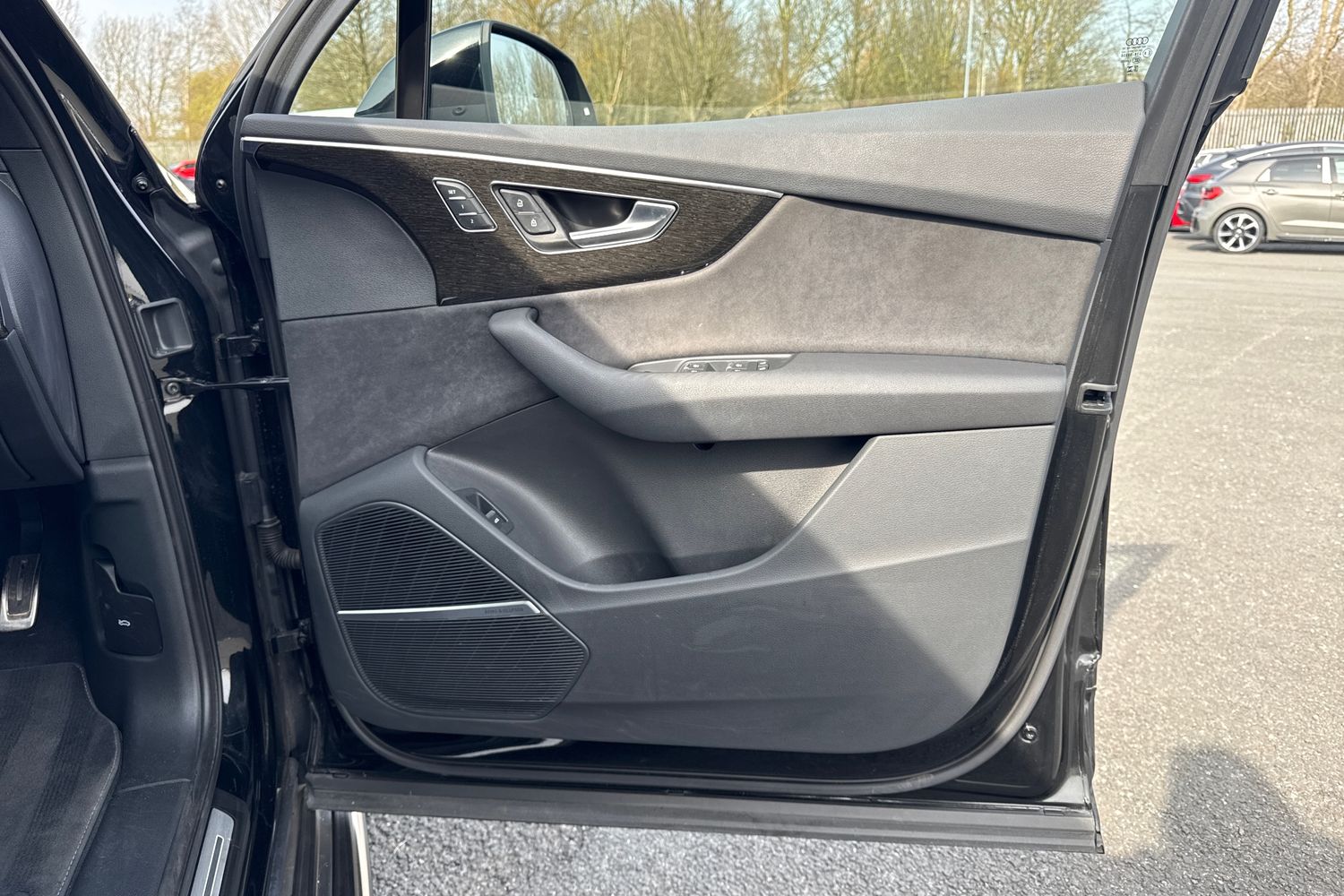 Used Audi Q7 2023 for sale - 77973481: Photo 48