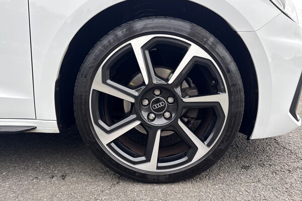 Used Audi A1 2023 for sale - 76250653: Photo 10