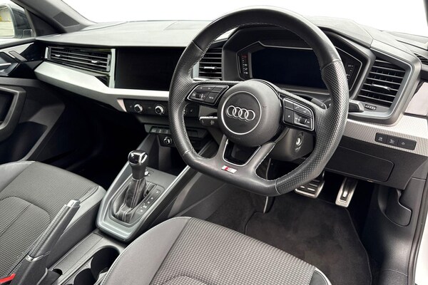 Used Audi A1 2023 for sale - 76250653: Photo 14