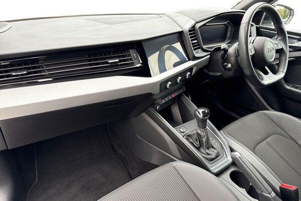 Used Audi A1 2023 for sale - 76250653: Photo 15
