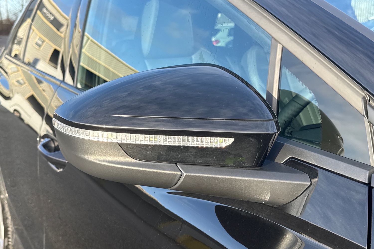 Used Audi Q4 e-tron 2025 for sale - 77211467: Photo 29