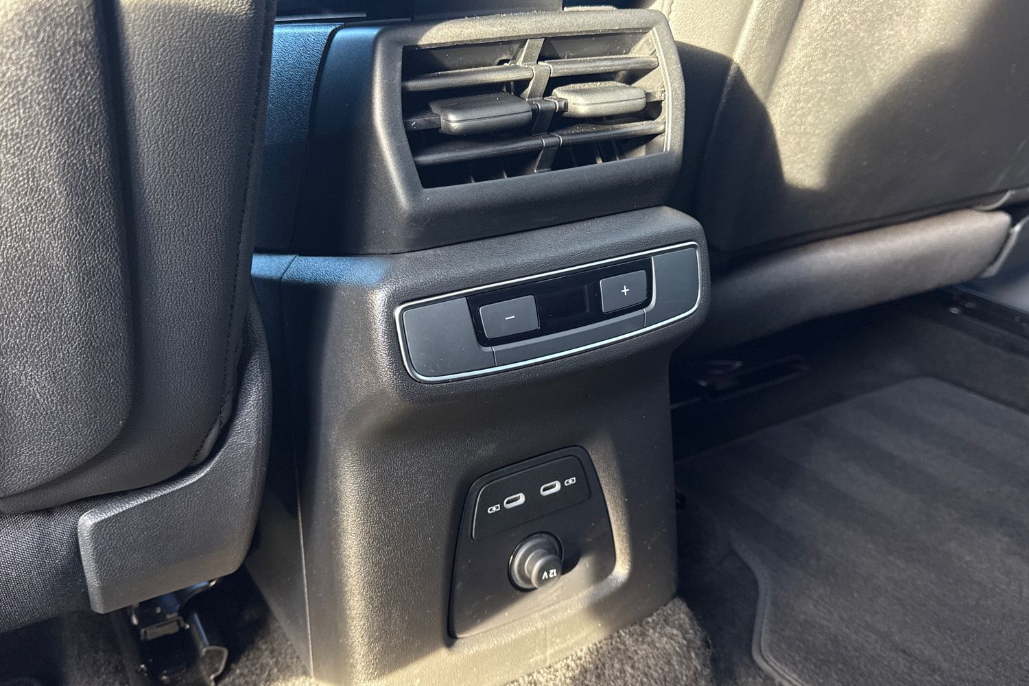 Used Audi Q4 e-tron 2025 for sale - 77211467: Photo 44