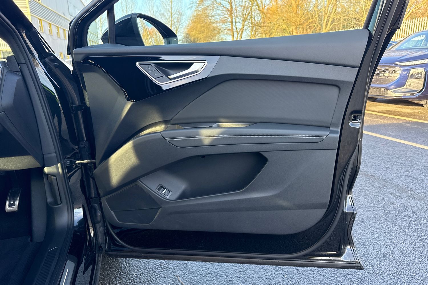 Used Audi Q4 e-tron 2025 for sale - 77211467: Photo 48