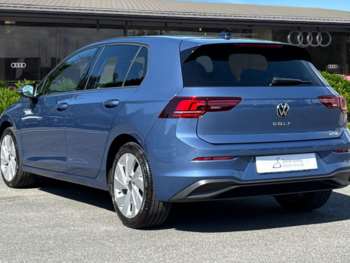 Used Volkswagen Golf 2024 for sale - 75344083: Photo