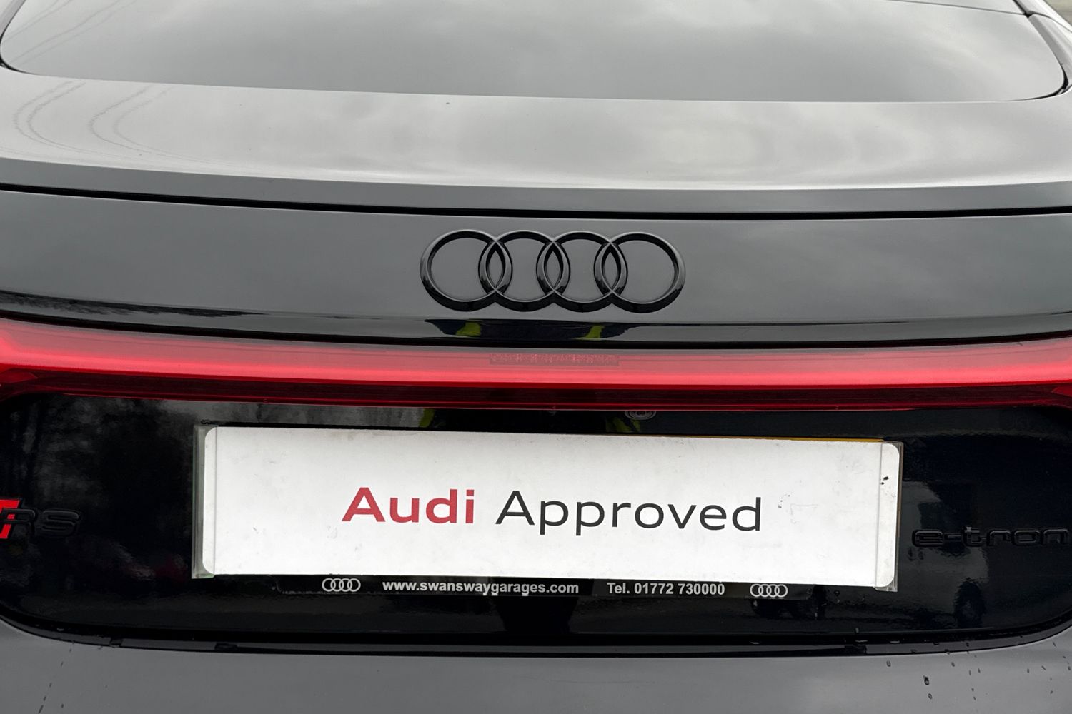 Used Audi RS e-tron GT 2023 for sale - 77773973: Photo 35