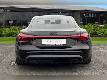 Used Audi RS e-tron GT 2023 for sale - 77773973: Photo