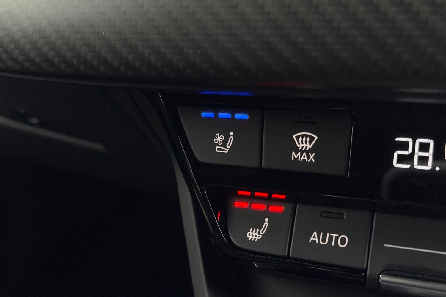 Used Audi RS e-tron GT 2023 for sale - 77773973: Photo 51