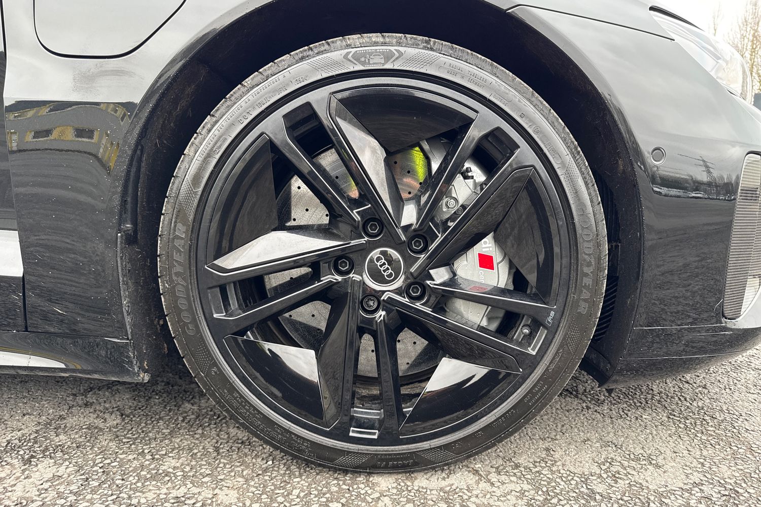 Used Audi RS e-tron GT 2023 for sale - 77773973: Photo 7