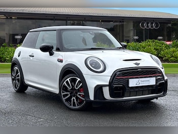 MINI Hatch feature image