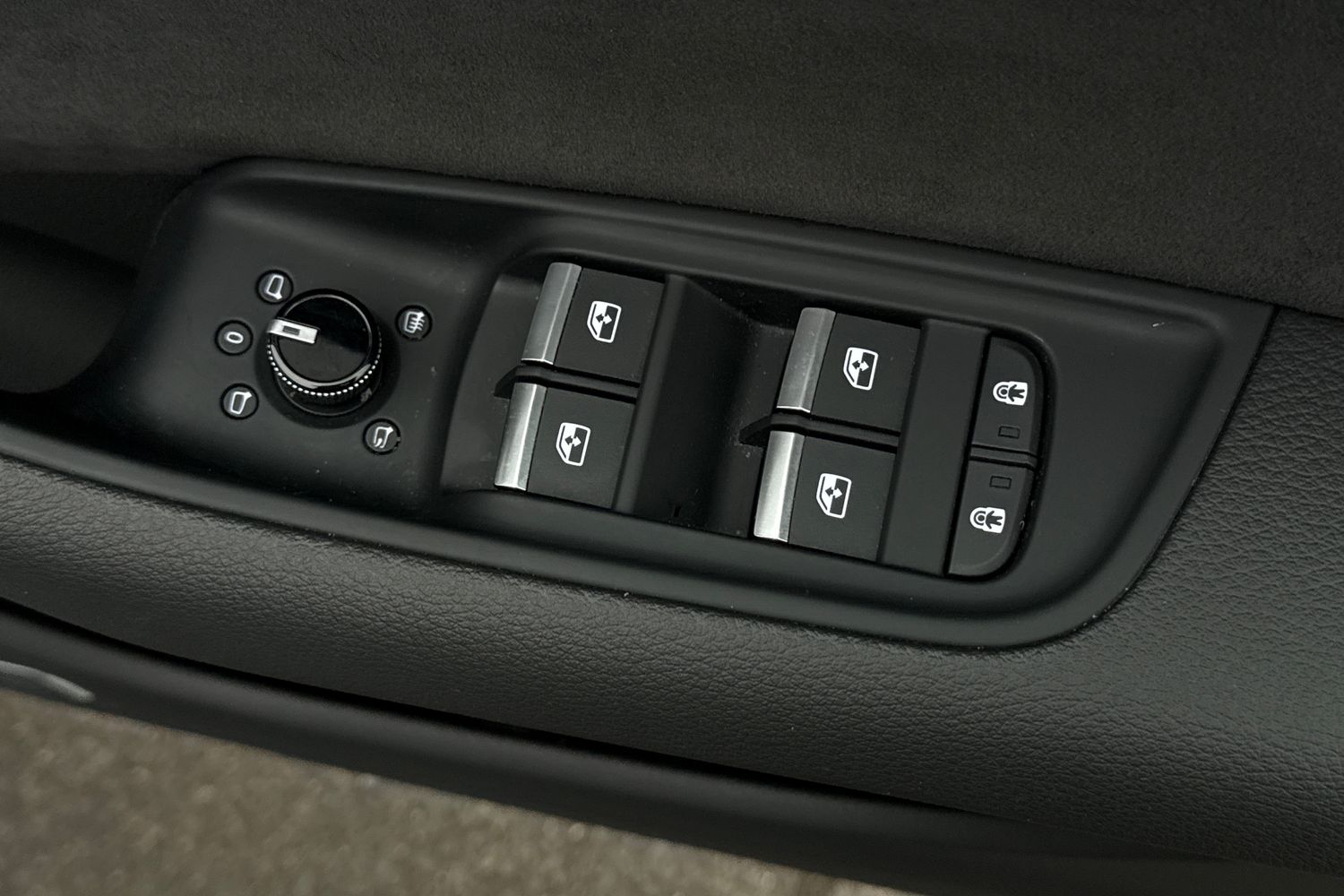 Used Audi Q8 2023 for sale - 77649239: Photo 21