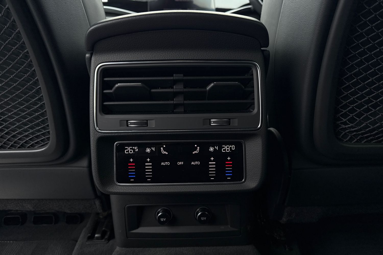 Used Audi Q8 2023 for sale - 77649239: Photo 35