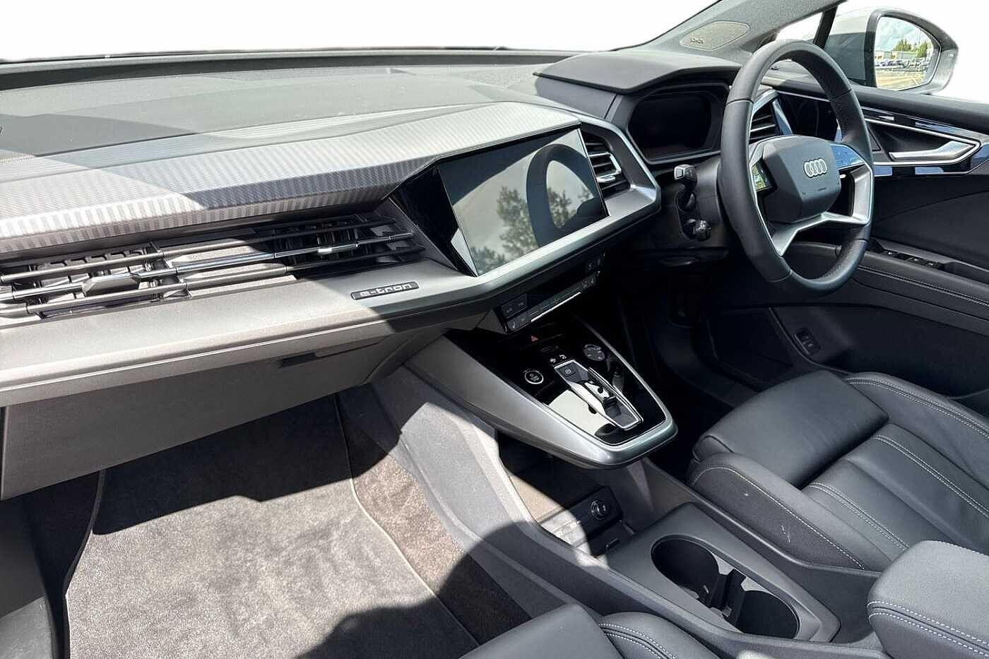 Used Audi Q4 e-tron 2024 for sale - 76654216: Photo 2