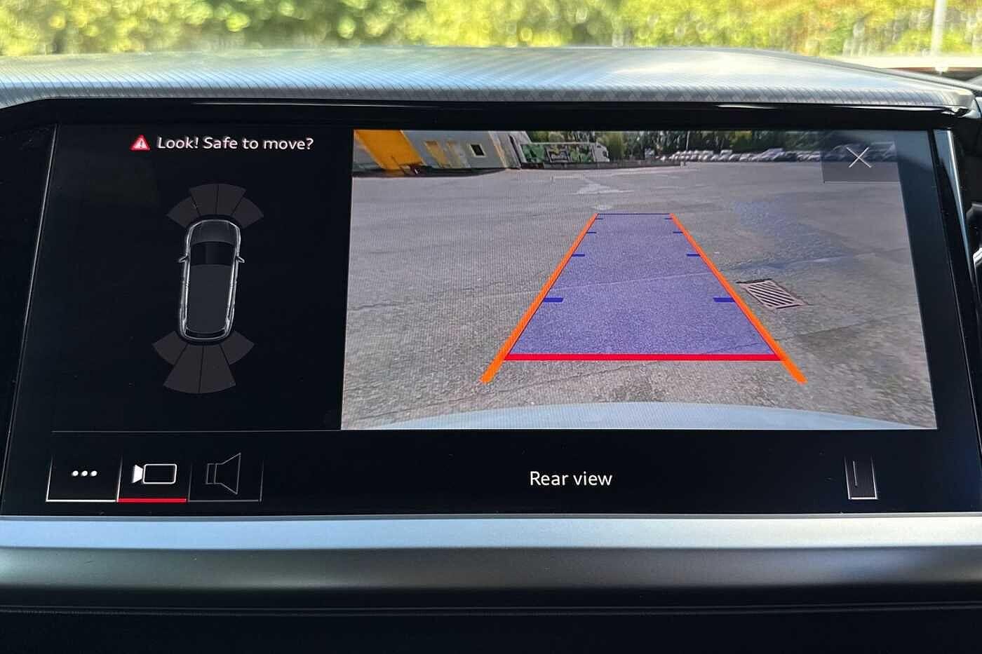 Used Audi Q4 e-tron 2024 for sale - 76654216: Photo 61