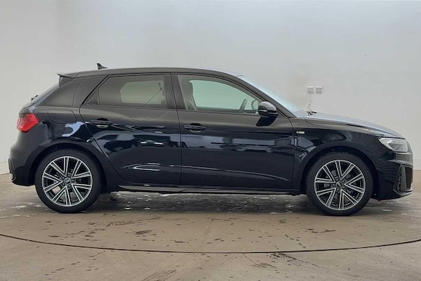 Used Audi A1 2025 for sale - 76250597: Photo 4