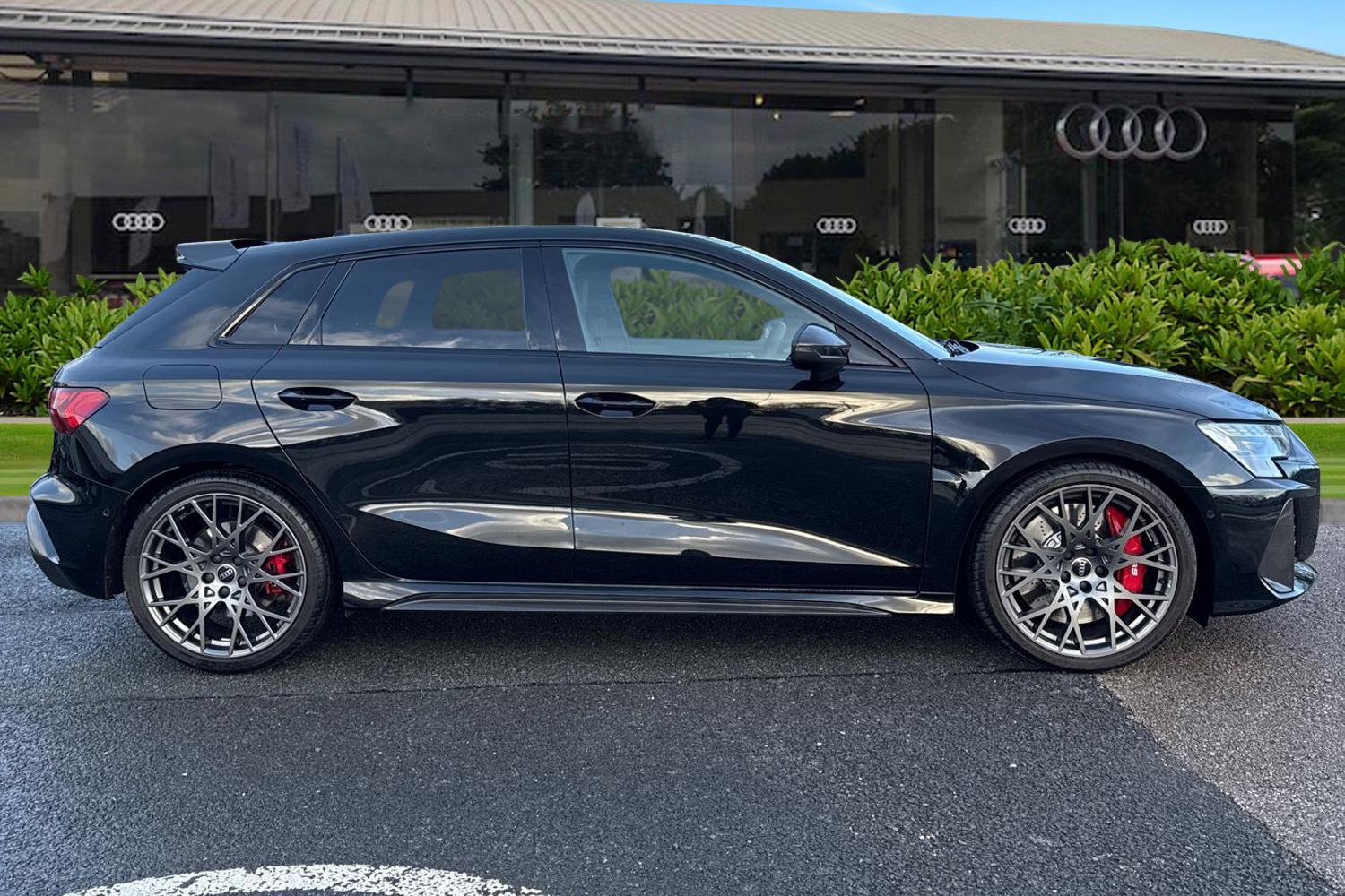 Used Audi RS3 2025 for sale - 78149294: Photo 3