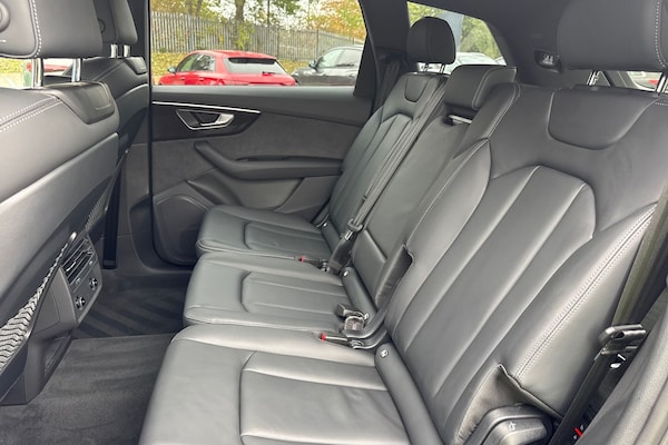 Used Audi Q7 2025 for sale - 76250642: Photo 19