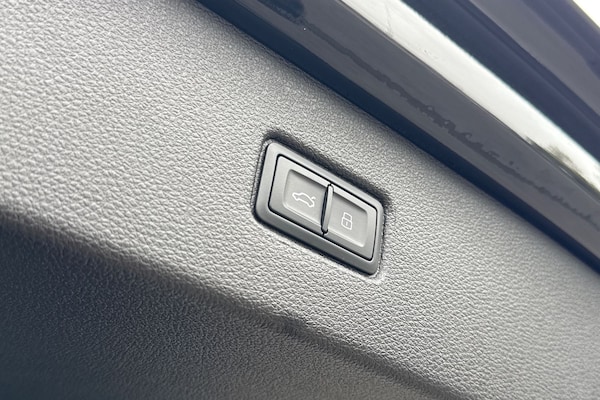 Used Audi Q7 2025 for sale - 76250642: Photo 36