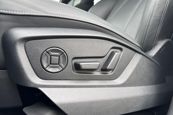Used Audi Q7 2025 for sale - 76250642: Photo 40