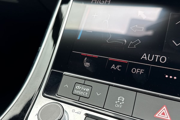 Used Audi Q7 2025 for sale - 76250642: Photo 47