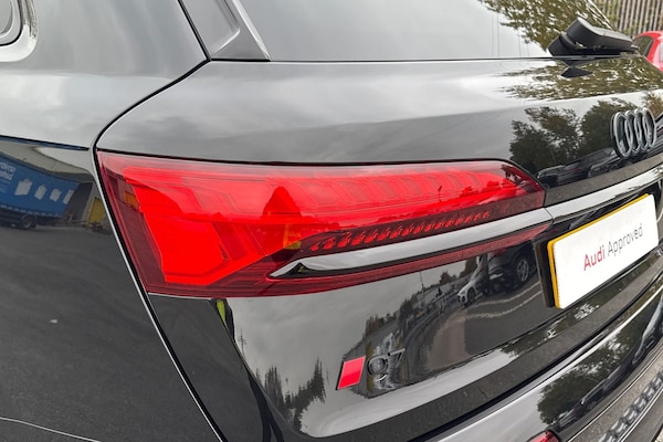 Used Audi Q7 2025 for sale - 76250642: Photo 8