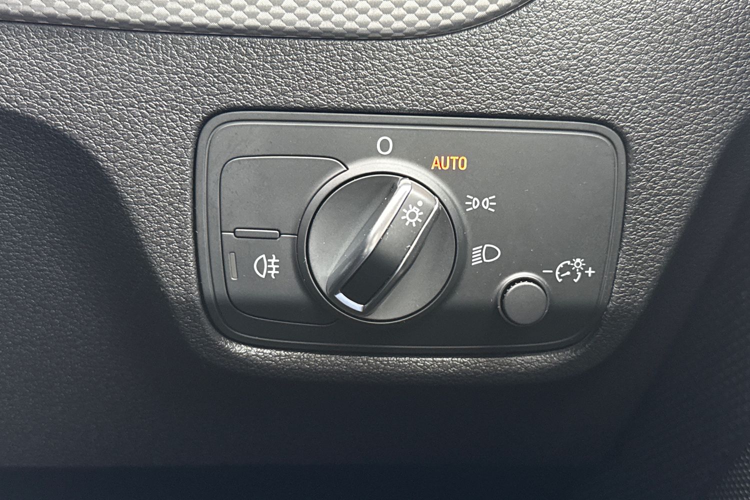 Used Audi Q2 2022 for sale - 76480934: Photo 28