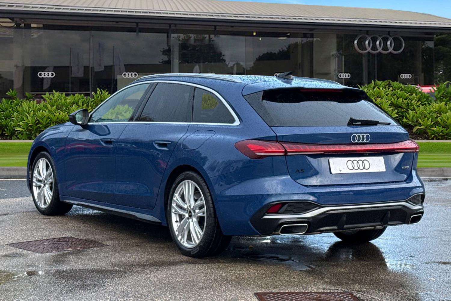 Used Audi A5 2025 for sale - 76320346: Photo 2