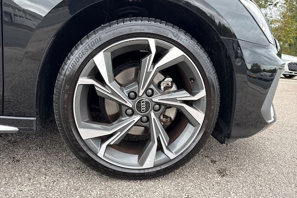 Used Audi A3 2023 for sale - 76218552: Photo 9