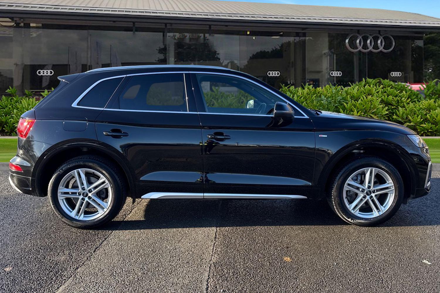 Used Audi Q5 2024 for sale - 76697691: Photo 3