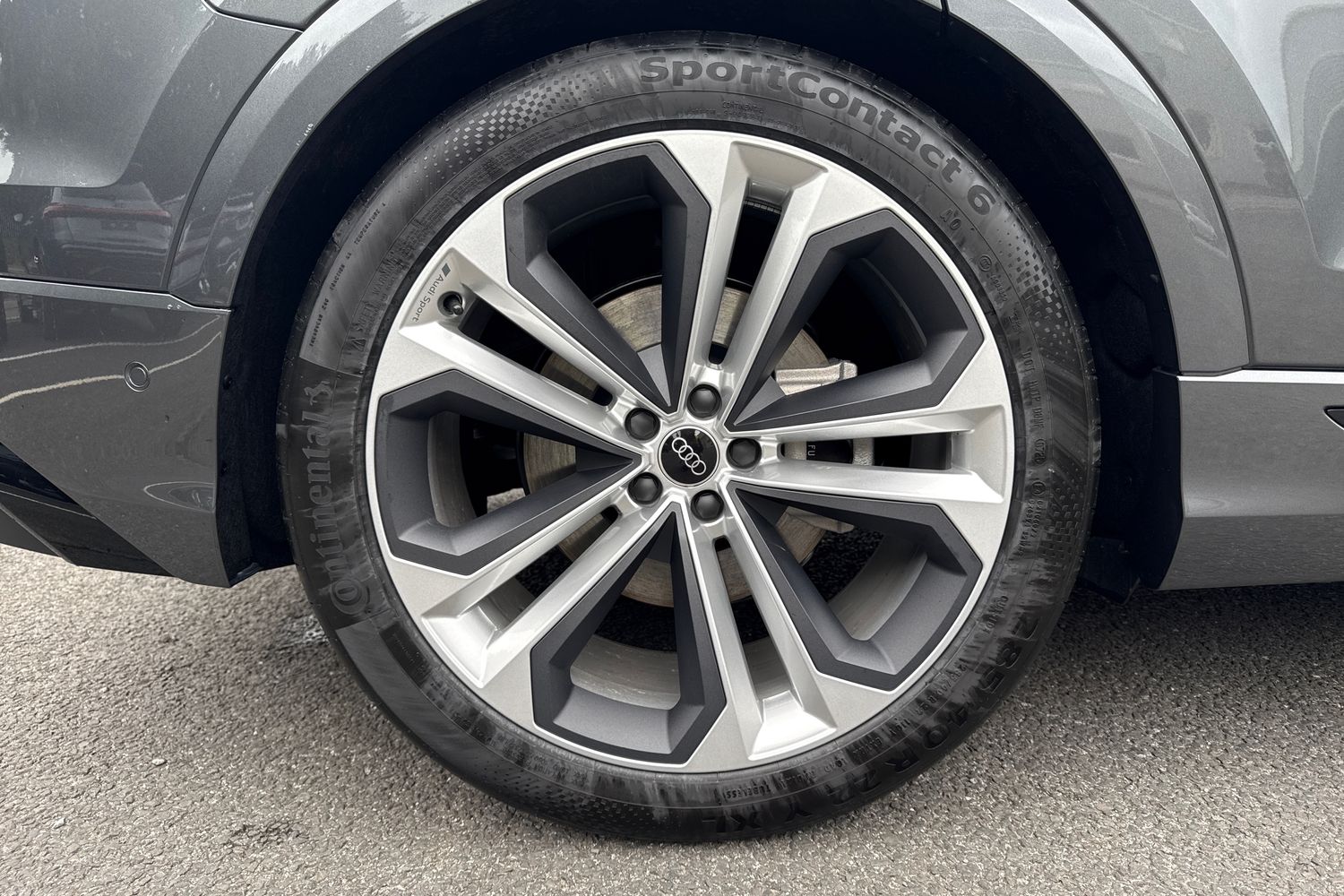 Used Audi Q8 2025 for sale - 76480914: Photo 10