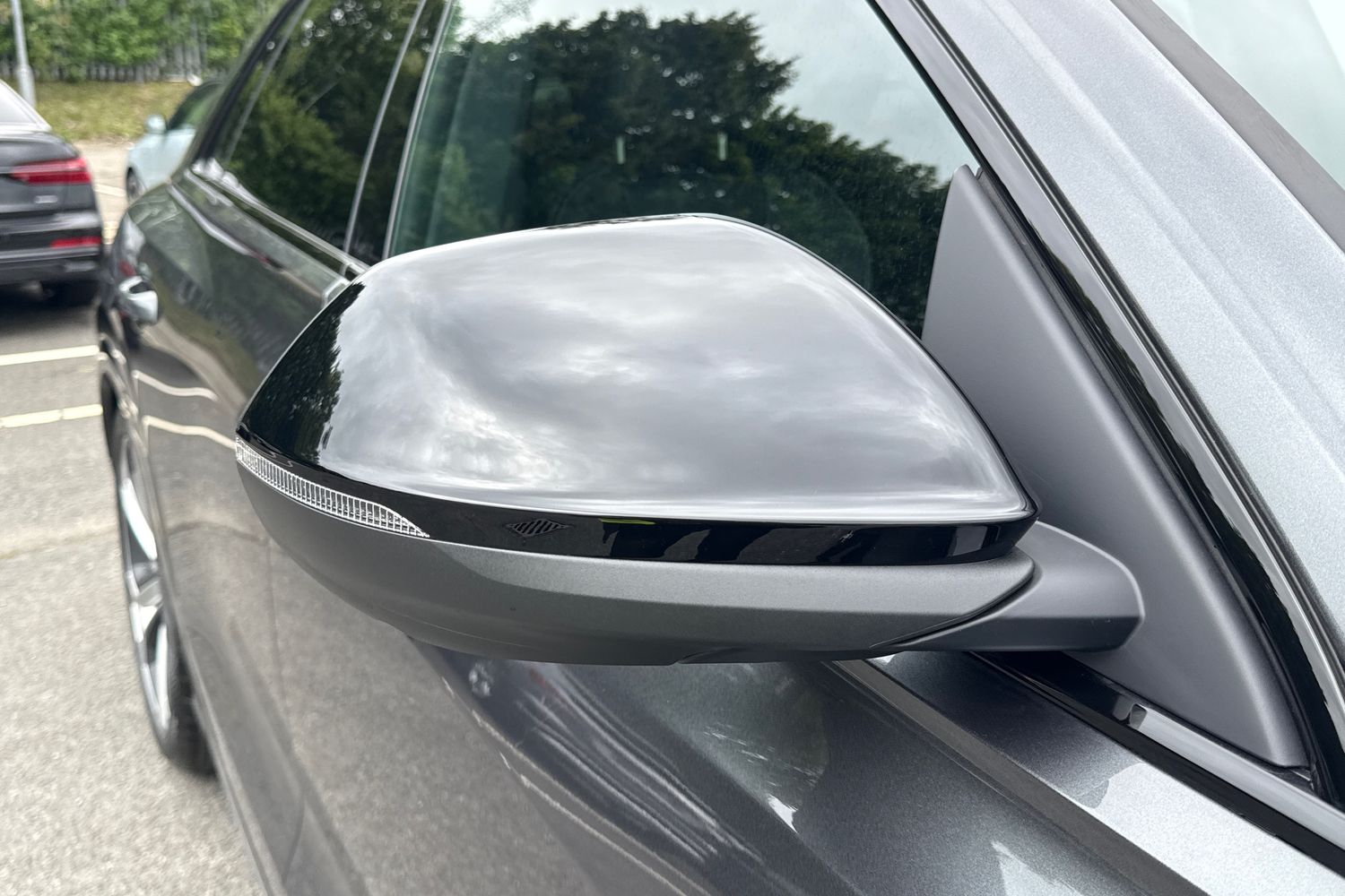 Used Audi Q8 2025 for sale - 76480914: Photo 31