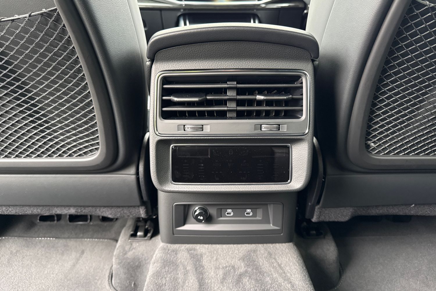 Used Audi Q8 2025 for sale - 76480914: Photo 43