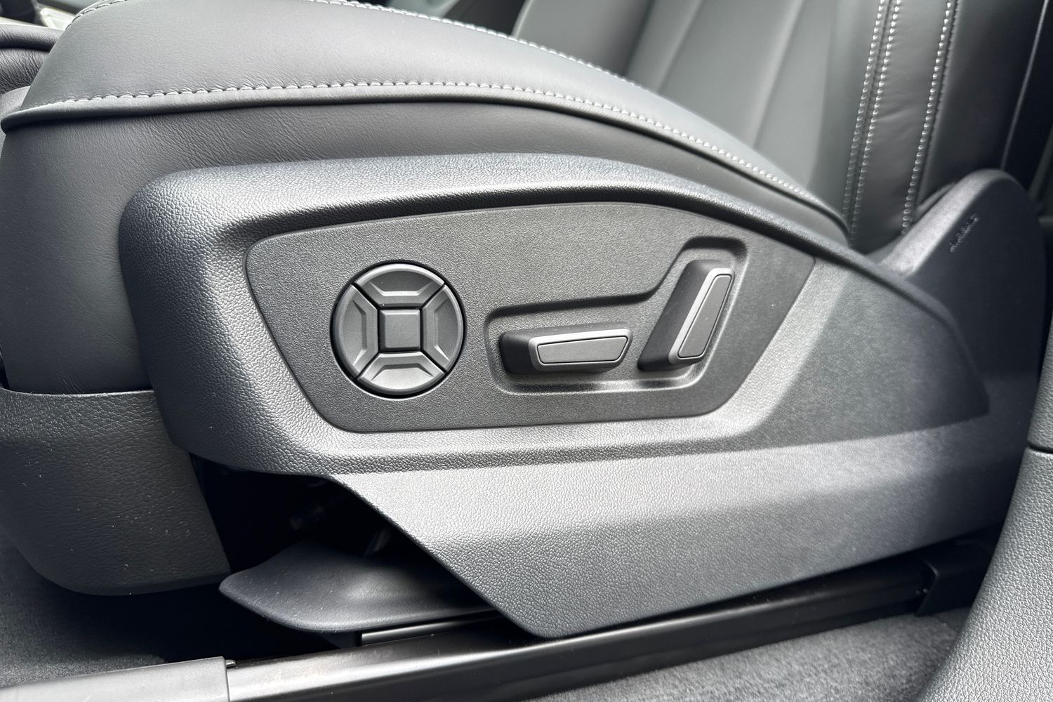 Used Audi Q8 2025 for sale - 76480914: Photo 44