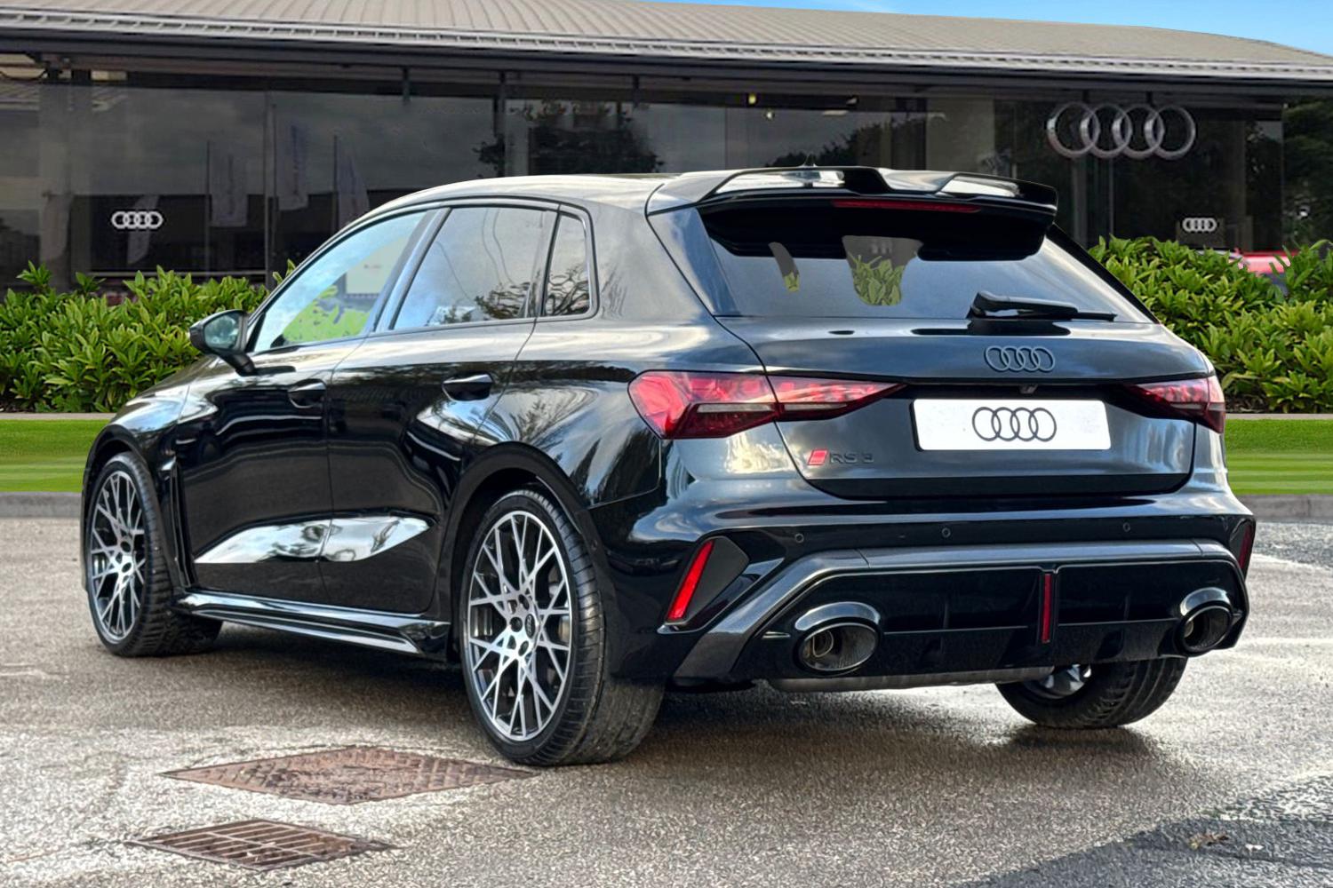Used Audi RS3 2026 for sale - 77355403: Photo 2
