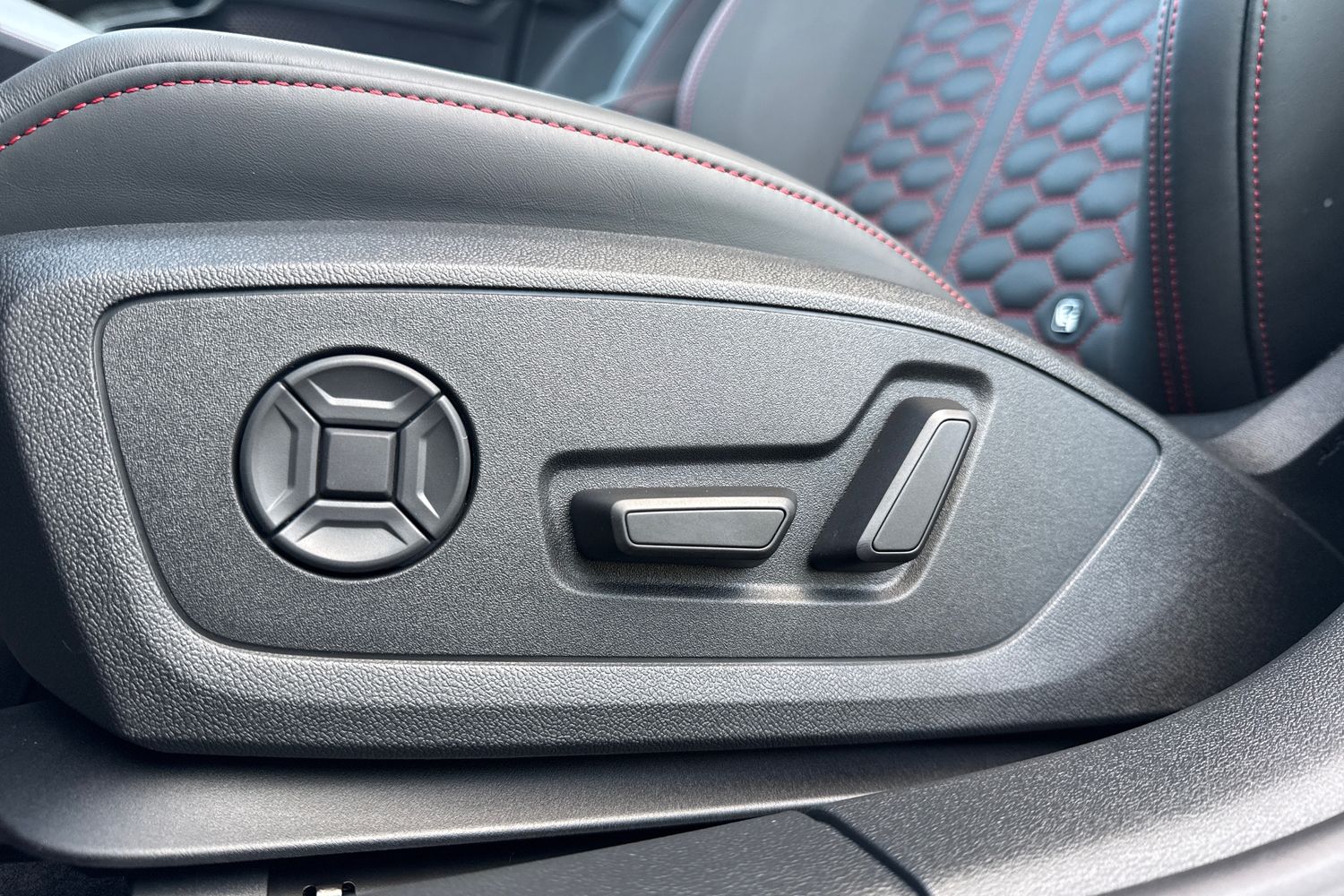 Used Audi RS3 2026 for sale - 77355403: Photo 40