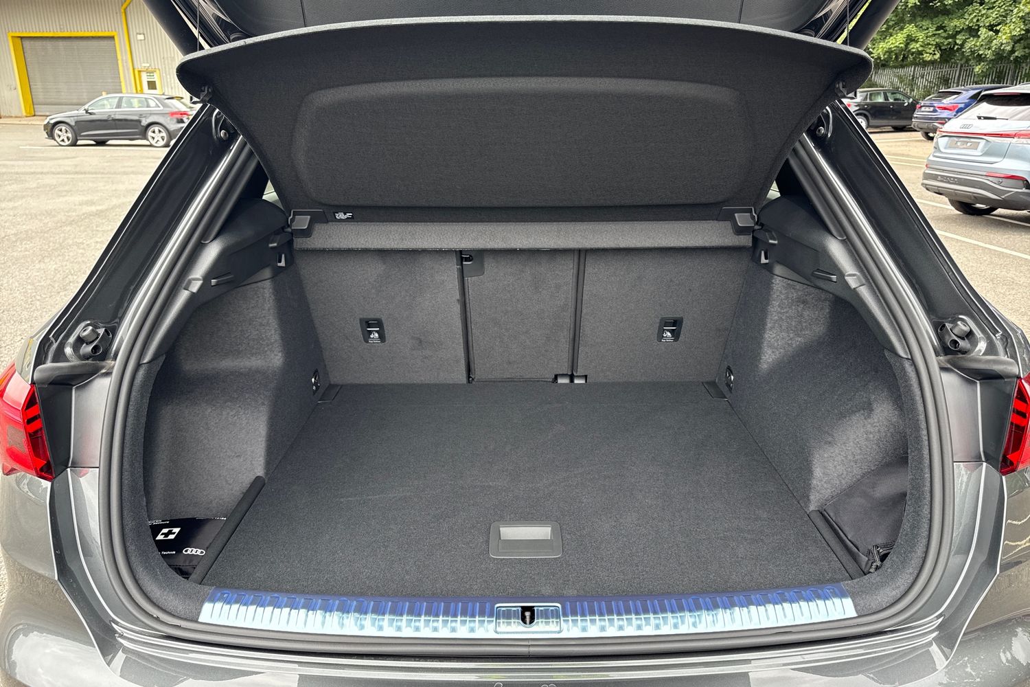 Used Audi Q3 2025 for sale - 76758378: Photo 6